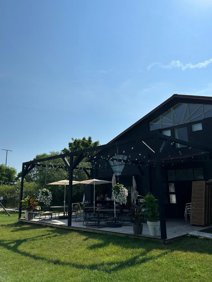 Hotel Glamping Mella Muiza Jurkalne Zewnętrze zdjęcie